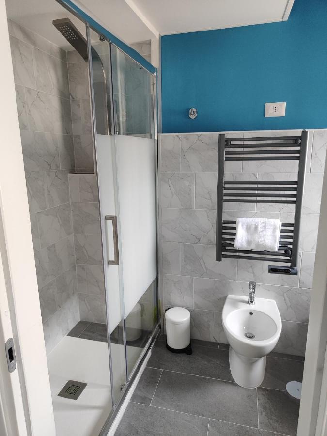 B&B Libra Rooms & Suite Salerno Exterior foto