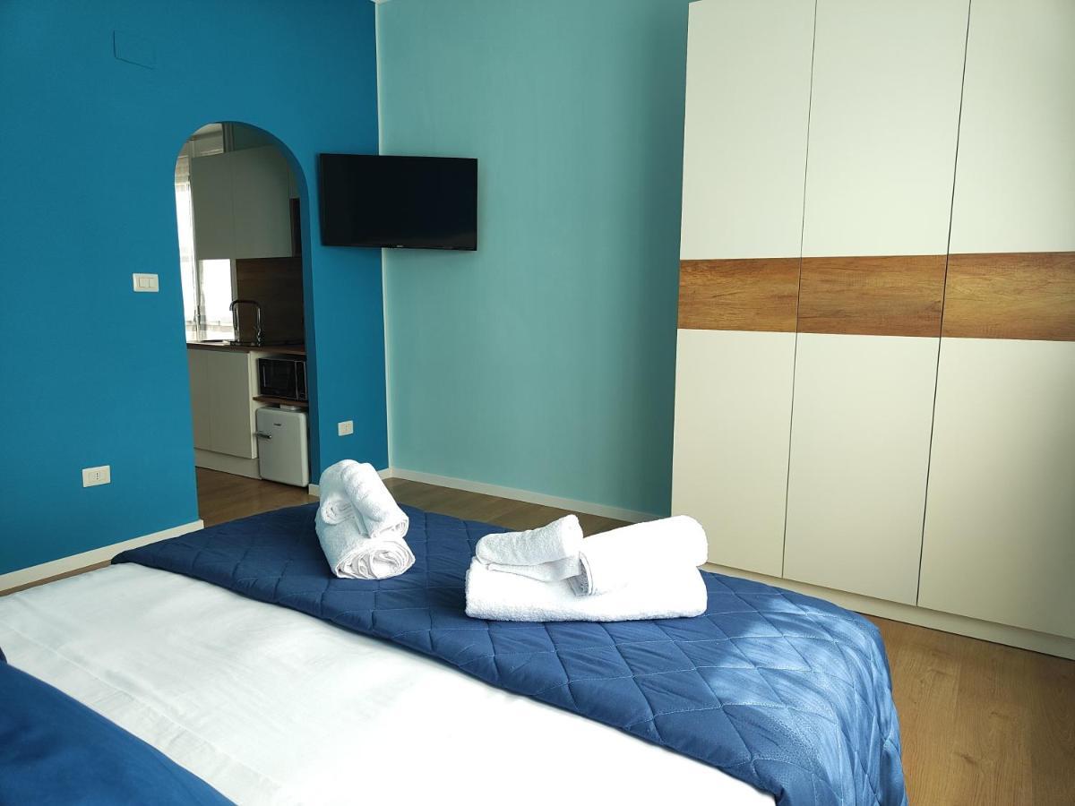 B&B Libra Rooms & Suite Salerno Exterior foto