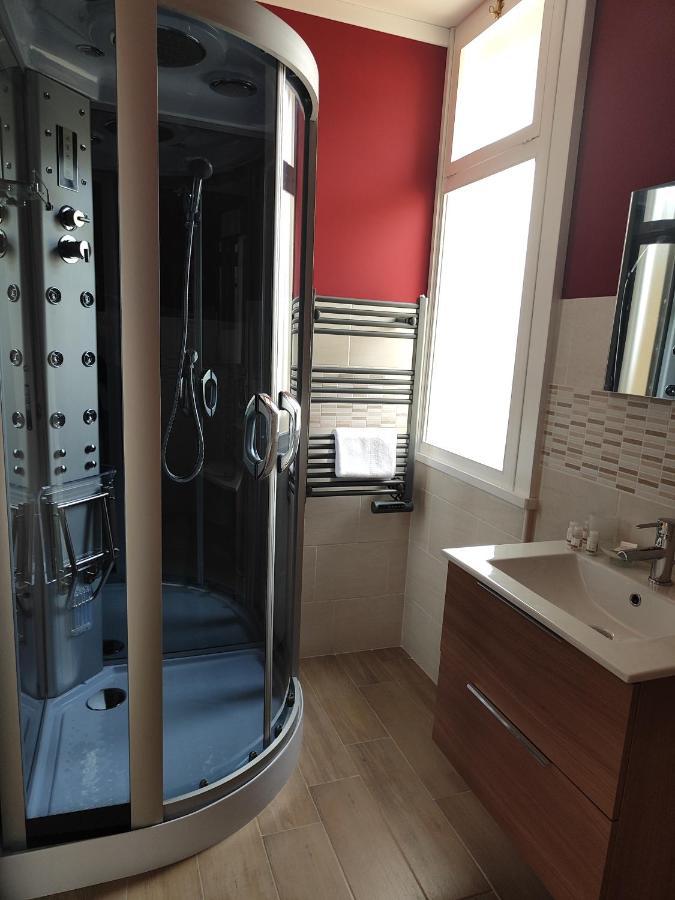 B&B Libra Rooms & Suite Salerno Exterior foto